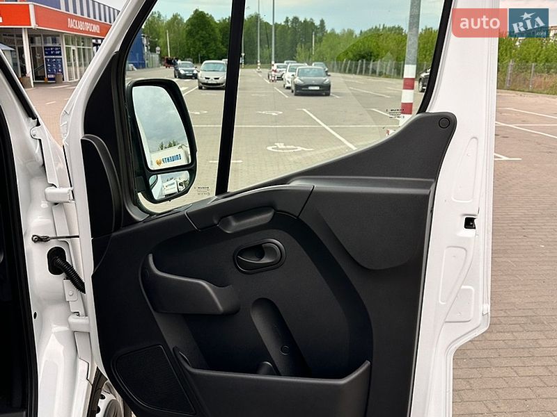 Грузовой фургон Renault Master 2021 в Дубно