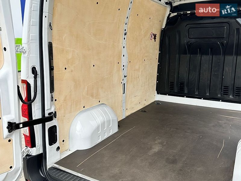 Грузовой фургон Renault Master 2021 в Дубно