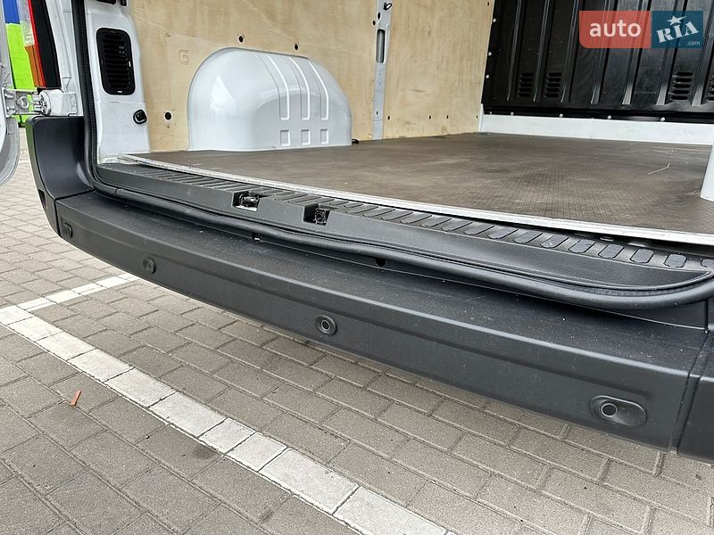 Грузовой фургон Renault Master 2021 в Дубно