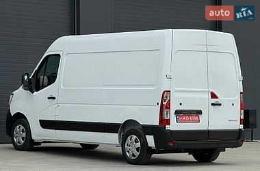 Грузовой фургон Renault Master 2022 в Дубно