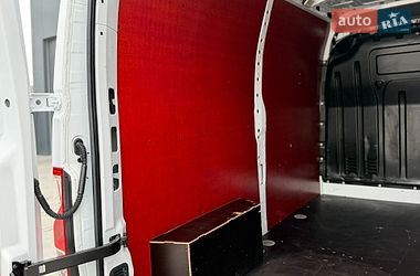 Грузовой фургон Renault Master 2022 в Дубно