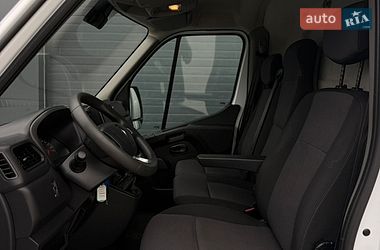Грузовой фургон Renault Master 2022 в Дубно