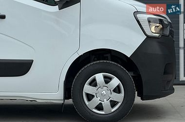 Грузовой фургон Renault Master 2022 в Дубно