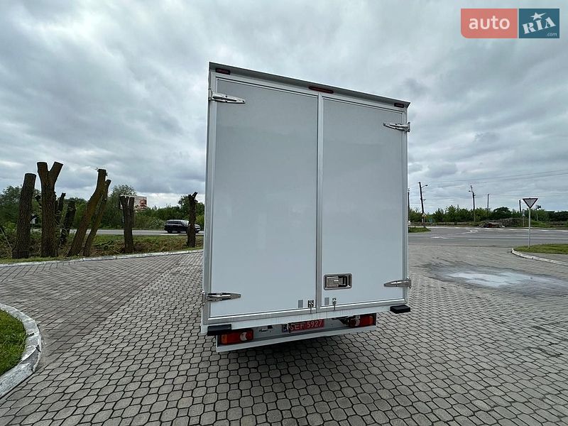 Інші вантажівки Renault Master 2021 в Києві