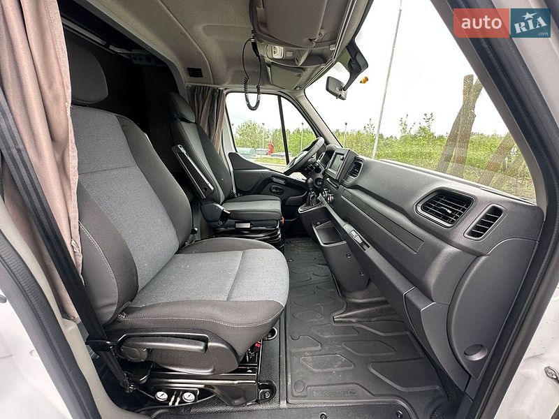 Інші вантажівки Renault Master 2023 в Києві