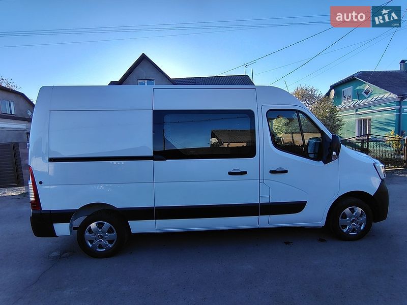 Вантажний фургон Renault Master 2022 в Дубні