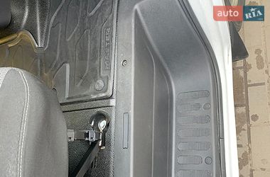 Вантажний фургон Renault Master 2020 в Львові