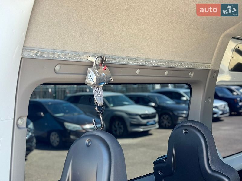 Городской автобус Renault Master 2019 в Киеве