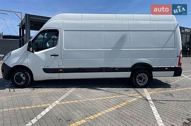 Вантажний фургон Renault Master 2013 в Львові