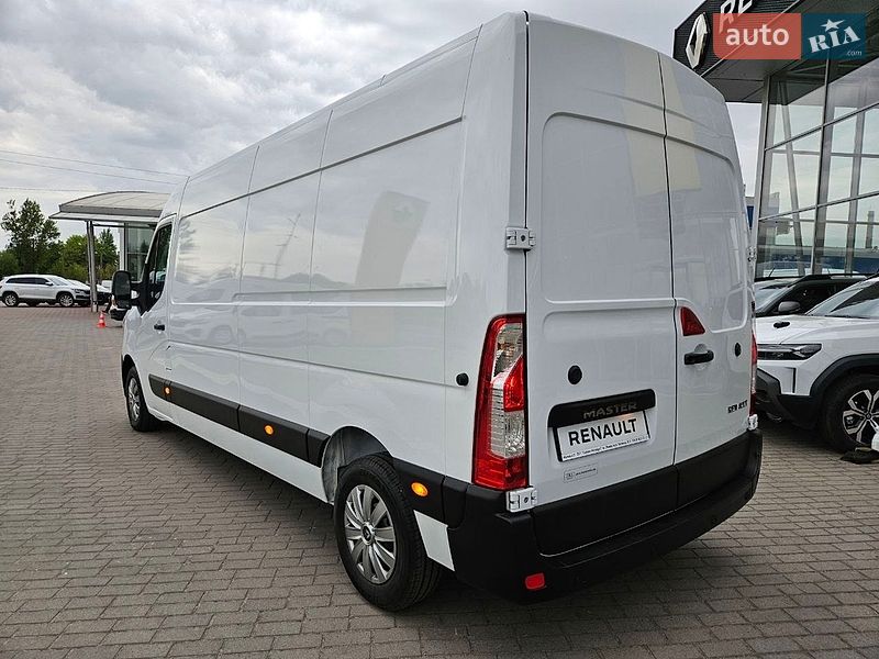 Вантажний фургон Renault Master 2022 в Львові