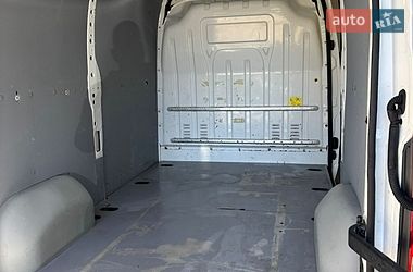 Грузовой фургон Renault Master 2015 в Киеве