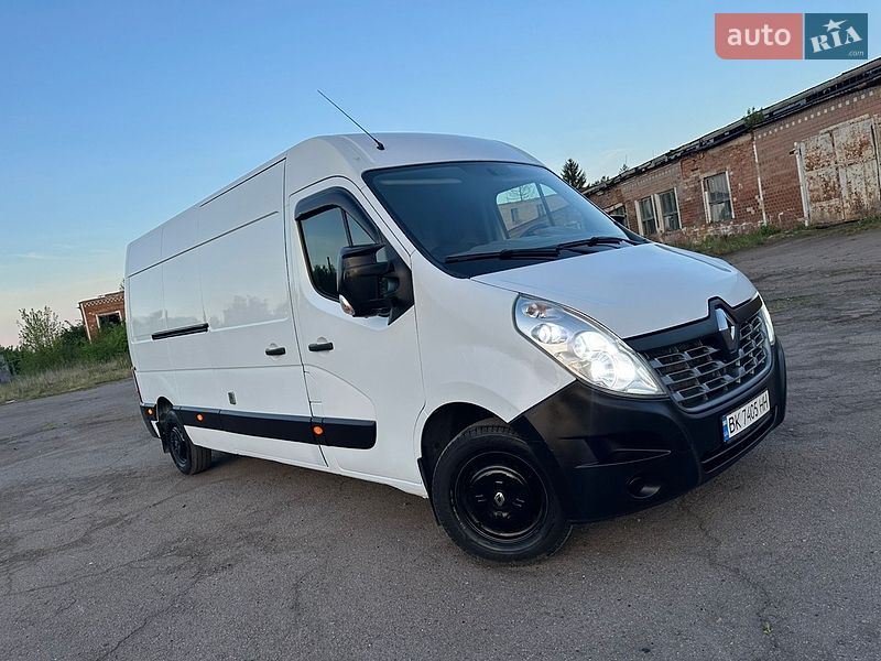 Грузовой фургон Renault Master 2017 в Дубно