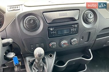 Грузовой фургон Renault Master 2018 в Хусте