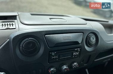 Грузовой фургон Renault Master 2018 в Хусте