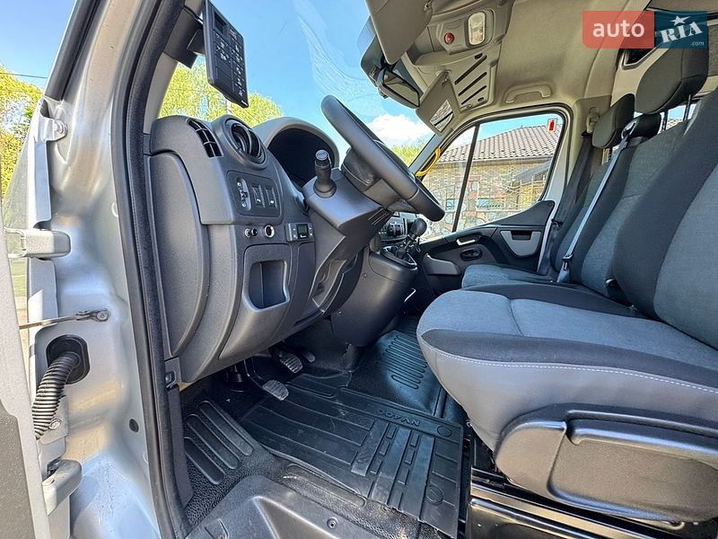 Мікроавтобус Renault Master 2016 в Бердичеві