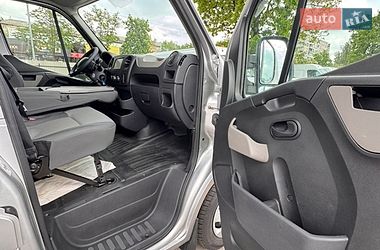 Грузовой фургон Renault Master 2017 в Киеве