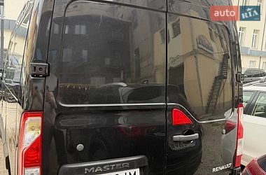 Грузовой фургон Renault Master 2010 в Львове