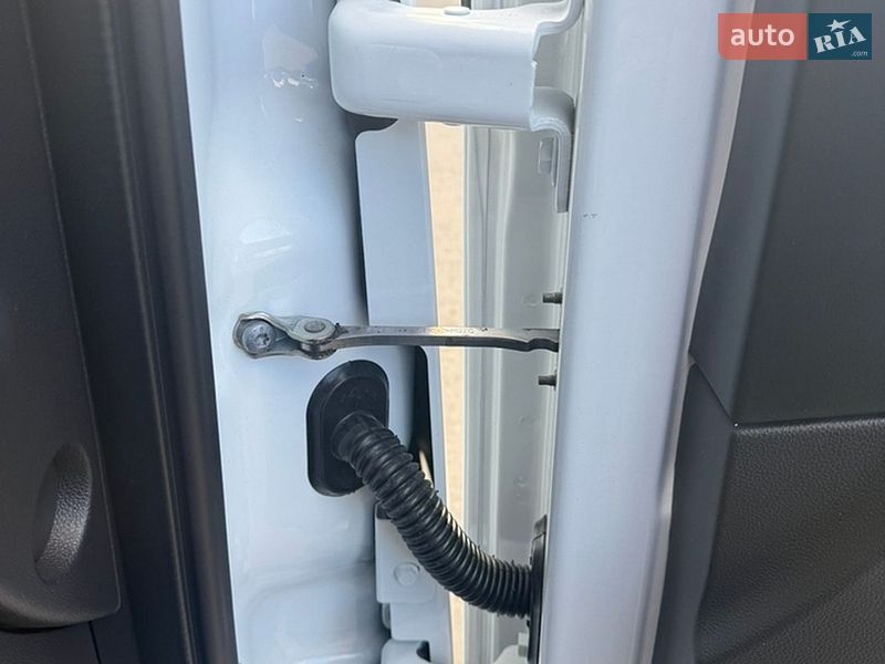 Грузовой фургон Renault Master 2021 в Луцке