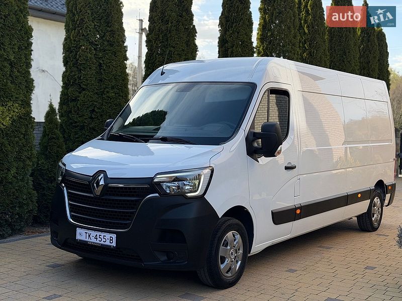 Вантажний фургон Renault Master 2022 в Радивиліві