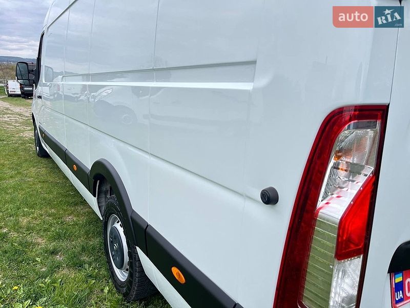 Вантажний фургон Renault Master 2018 в Дубні