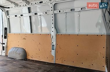 Грузовой фургон Renault Master 2021 в Киеве