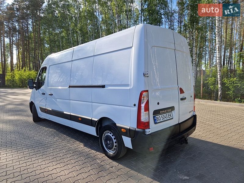 Вантажний фургон Renault Master 2018 в Києві