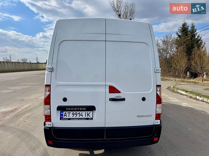 Грузопассажирский фургон Renault Master 2019 в Калуше