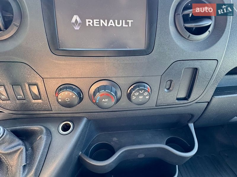 Вантажний фургон Renault Master 2018 в Києві