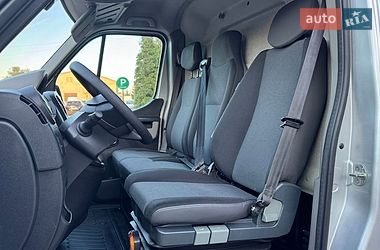 Грузовой фургон Renault Master 2018 в Дубно