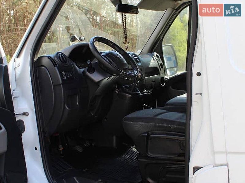 Вантажний фургон Renault Master 2016 в Ковелі