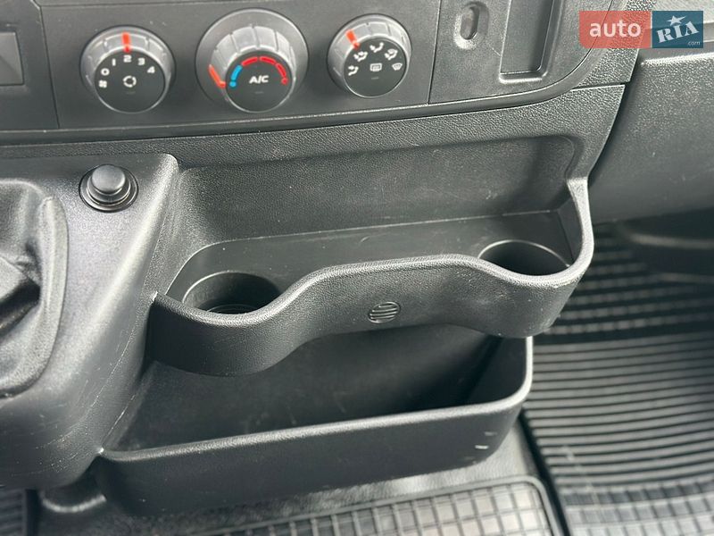 Вантажний фургон Renault Master 2016 в Дубні фото 30 Вантажний фургон Renault Master 2016 в Дубні