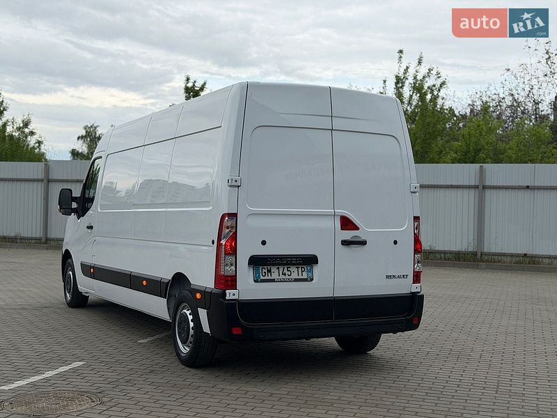 Грузовой фургон Renault Master 2023 в Дубно