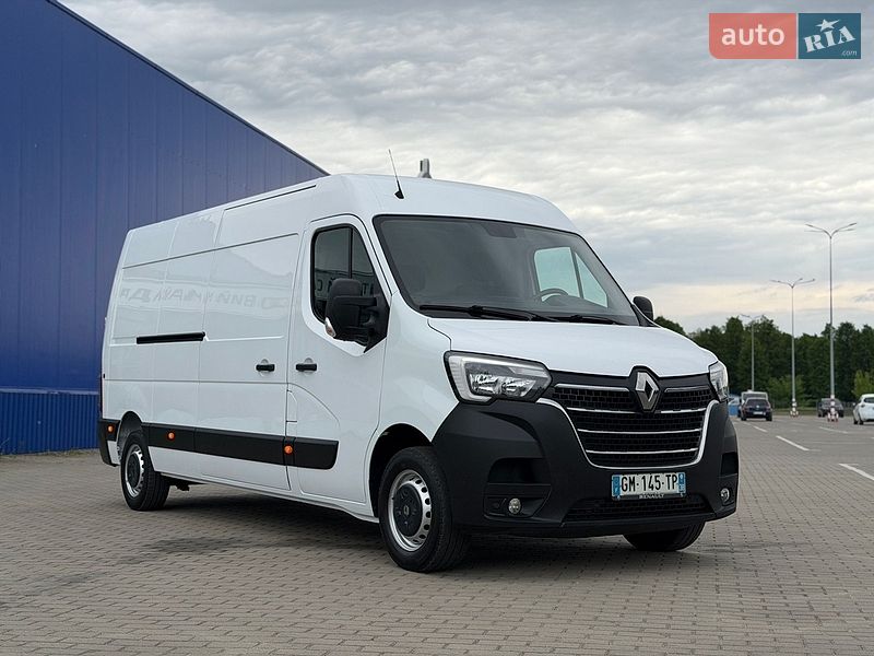 Грузовой фургон Renault Master 2023 в Дубно