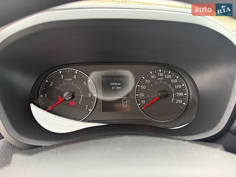 Грузовой фургон Renault Master 2023 в Дубно