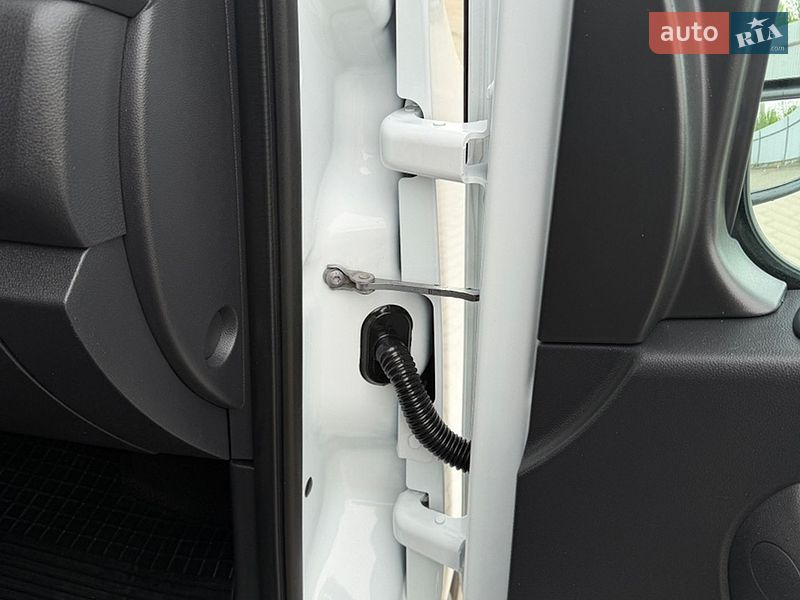 Грузовой фургон Renault Master 2023 в Дубно