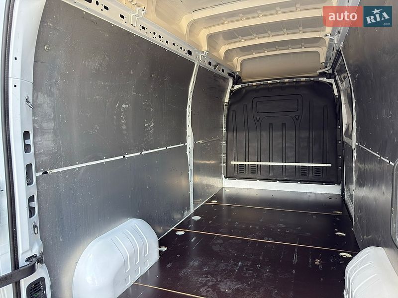 Грузовой фургон Renault Master 2020 в Дубно фото 51 Грузовой фургон Renault Master 2020 в Дубно