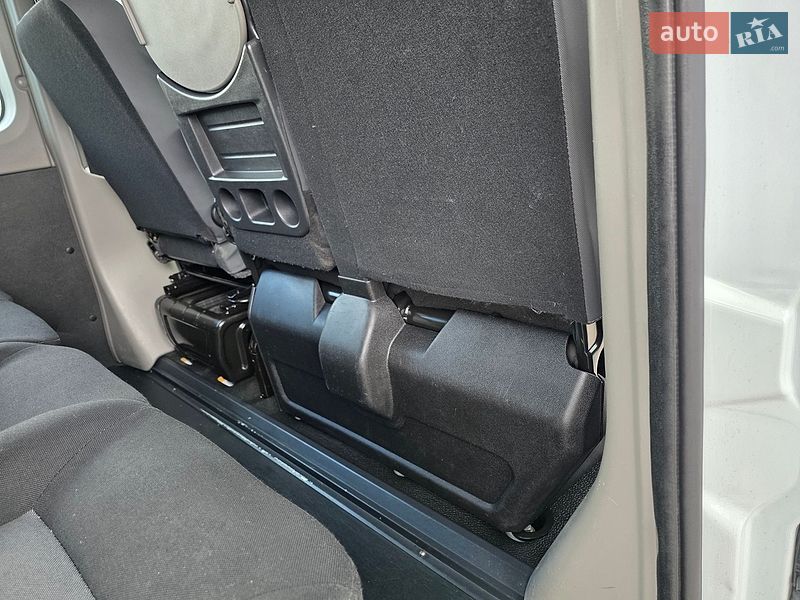 Грузопассажирский фургон Renault Master 2017 в Одессе