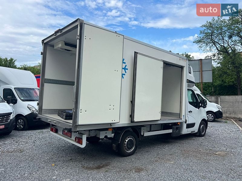 Другие грузовики Renault Master 2017 в Ровно