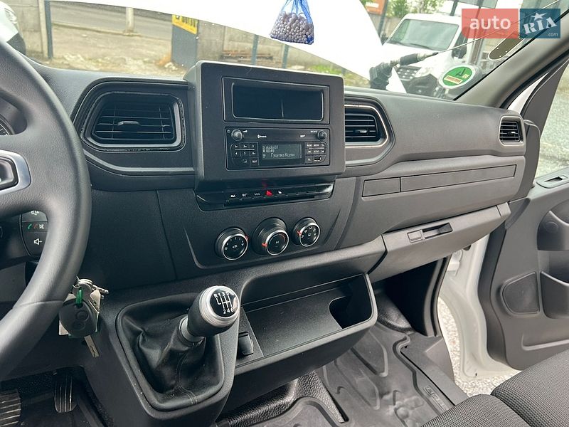 Тентований Renault Master 2022 в Рівному