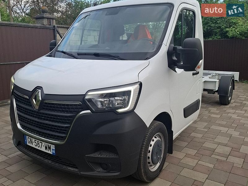 Renault Master 2023