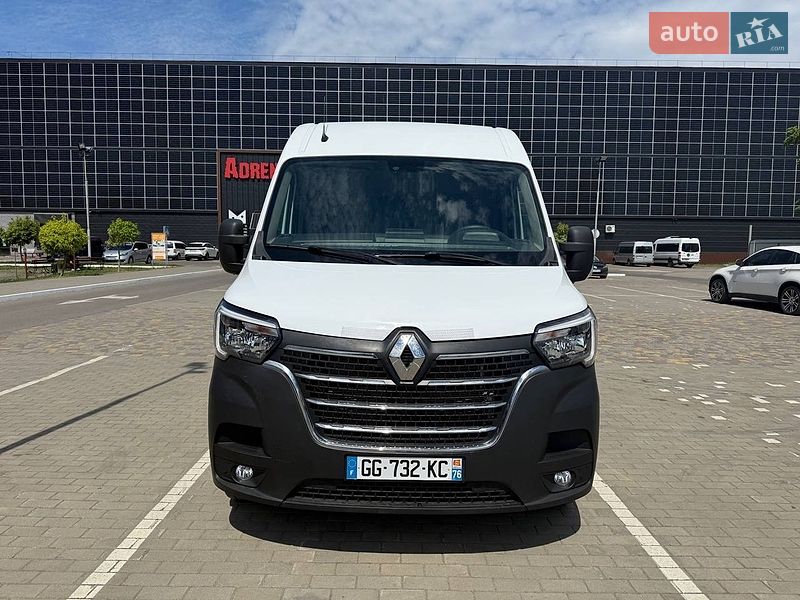 Грузовой фургон Renault Master 2022 в Луцке