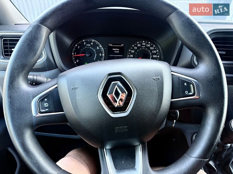 Вантажний фургон Renault Master 2021 в Дубні
