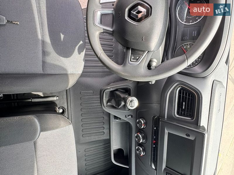 Грузовой фургон Renault Master 2021 в Киеве