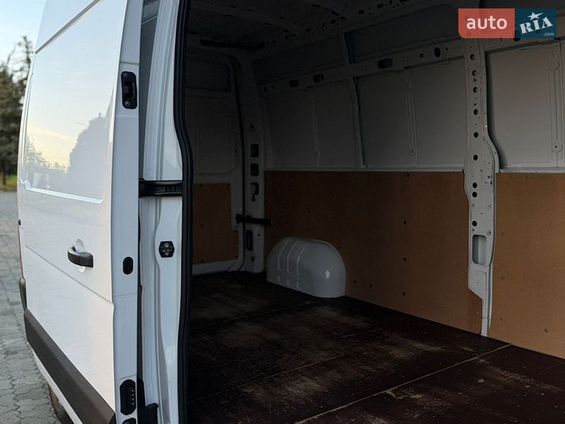 Грузовой фургон Renault Master 2020 в Дубно