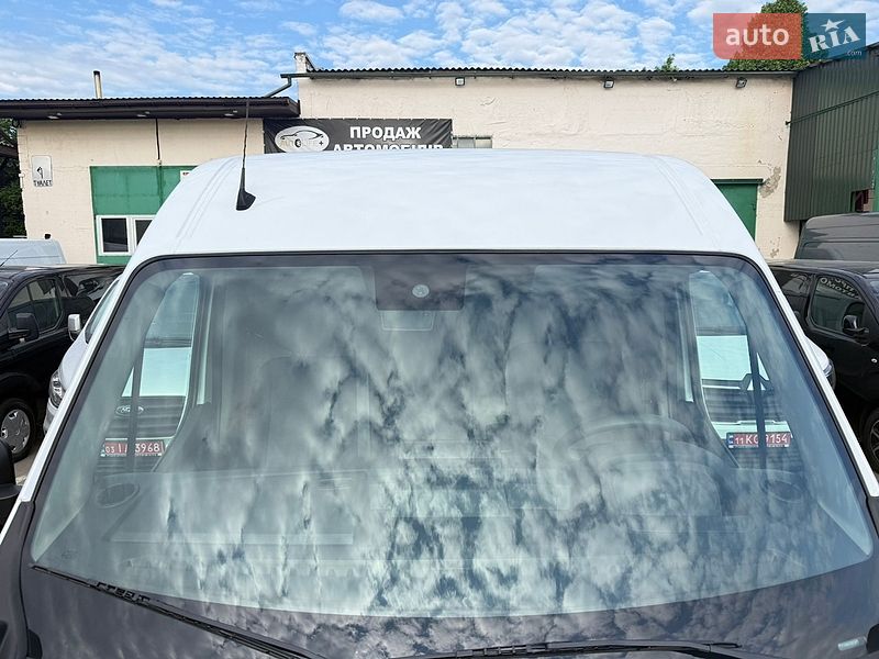 Грузовой фургон Renault Master 2021 в Луцке