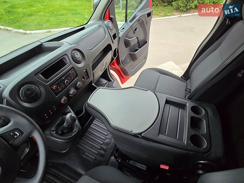 Грузовой фургон Renault Master 2019 в Житомире фото 16 Грузовой фургон Renault Master 2019 в Житомире