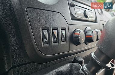 Грузовой фургон Renault Master 2019 в Житомире фото 18 Грузовой фургон Renault Master 2019 в Житомире