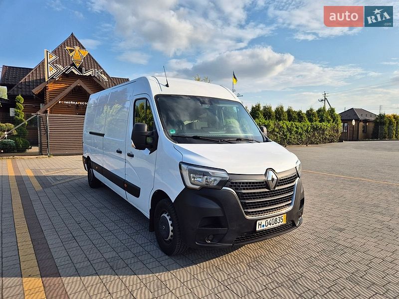 Грузовой фургон Renault Master 2020 в Стрые