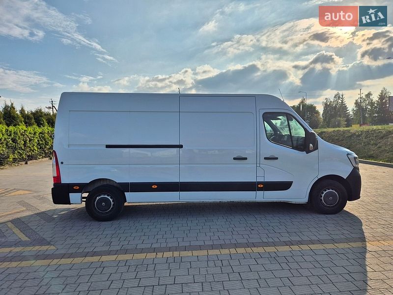 Грузовой фургон Renault Master 2020 в Стрые