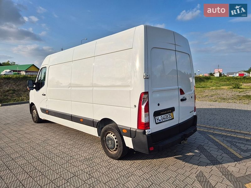 Грузовой фургон Renault Master 2020 в Стрые